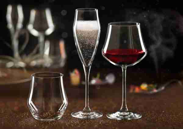RCR Cristallería Italiana Ego - E50 - Juego de 6 Copas de Vino en Cristal