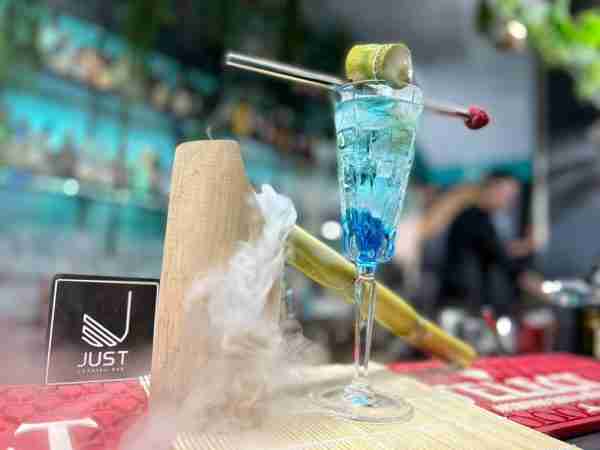 RCR Cristallería Italiana Etna - FL - Juego de 6 Copas Flute en Vidrio