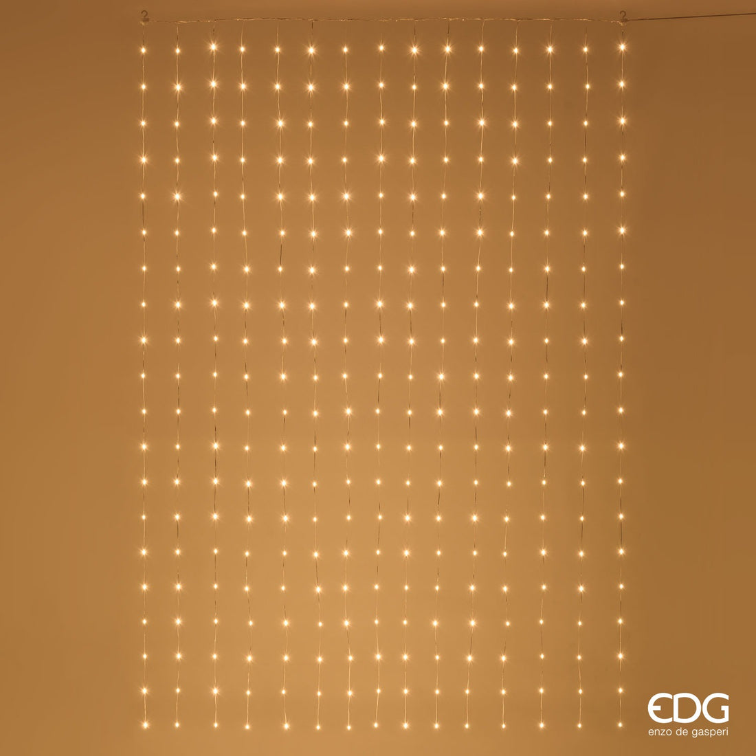 immagine-4-edg-enzo-de-gasperi-luci-natale-tenda-miniled-400-l-4-mt-h-15-mt-luce-calda-ivory-ean-8059824205957