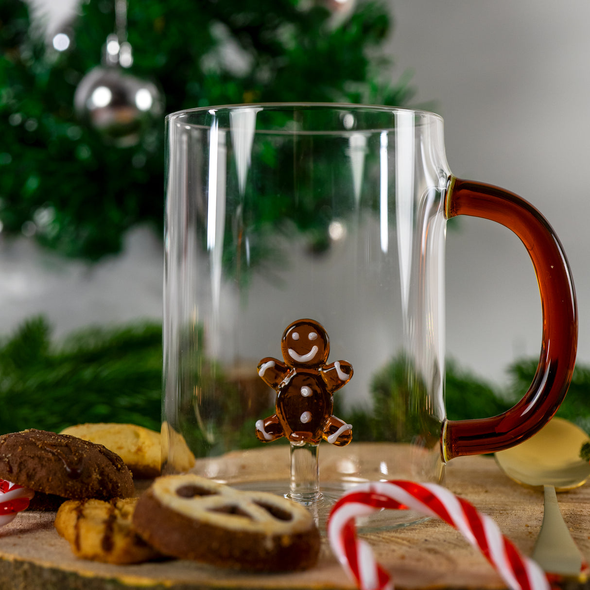WD LifeStyle Tazza Vetro Borosilicato Cc 420 Ml Decoro Omino Pan di Zenzero Natale