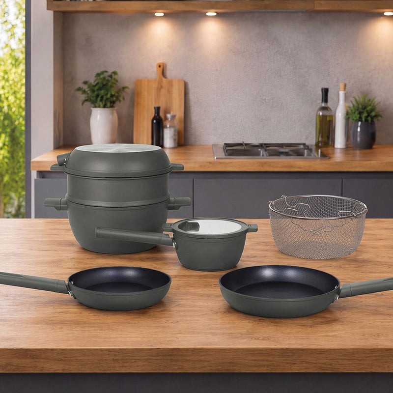 Tognana Batteria di Pentole 11 Pezzi Modulo Military Green in Alluminio Beige – Set Pentole e Casseruole per la Cucina