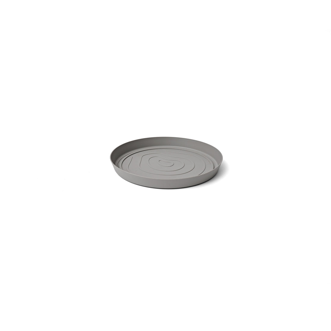 Sottovaso rotondo in plastica riciclata 100%, Ø29 cm, colore Fog Grey Grigio Chiaro. TeraPlast Orma Saucer 29, −30°/+60°C, compensa CO₂ ean-8051560268340
