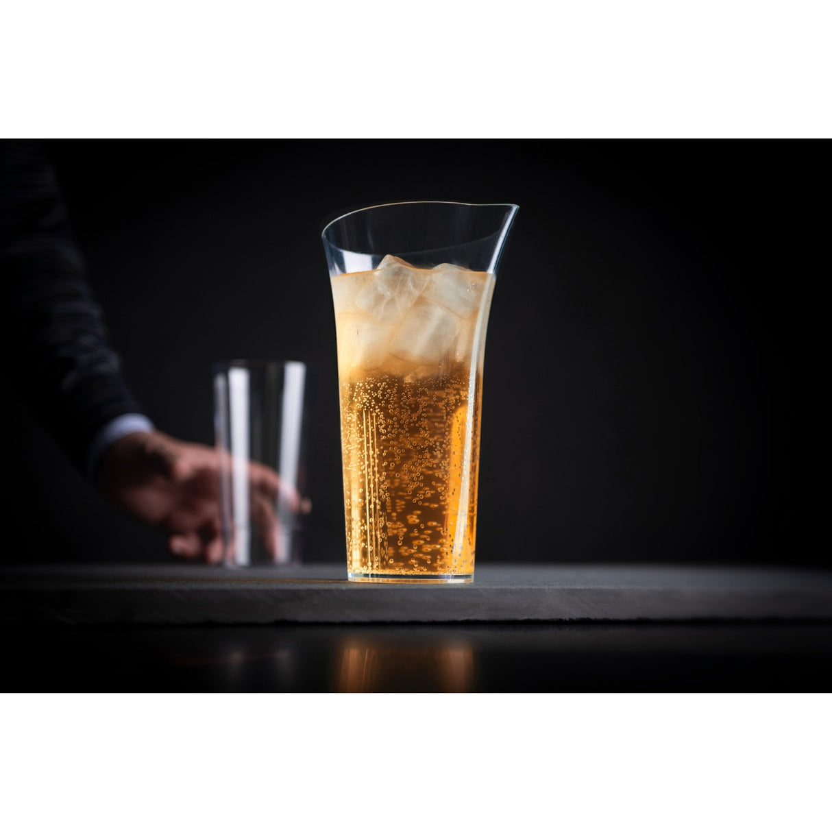 brevetti waf brevetti waf urban pitcher caraffa 12 lt plastica verde acido ean 8005778049437