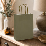 Bolsa Kraft Verde L'Arcolaio Regalos Navideños 18x7x24 cm Caja de 10 pz