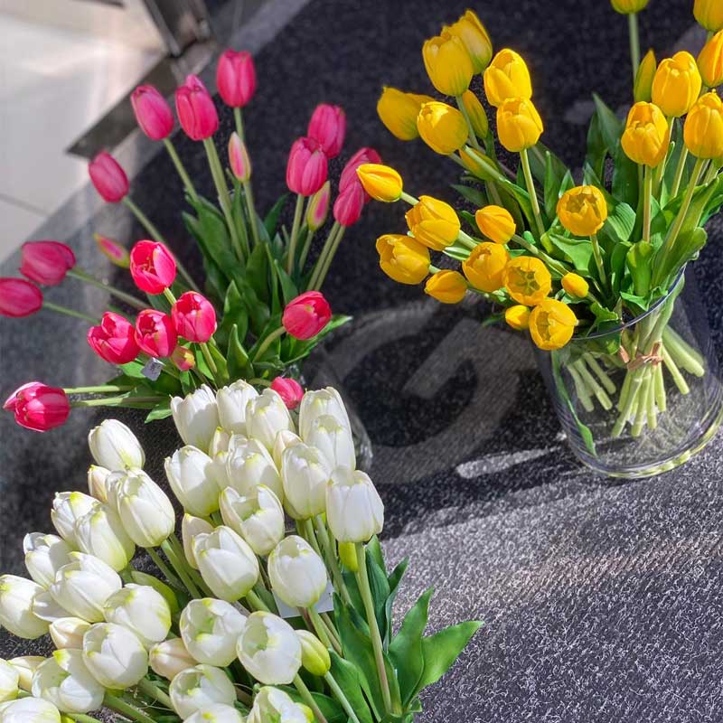 EDG Enzo De Gasperi Ramo de 5 Tulipanes Cerrados Goma H 40 Cm Malva