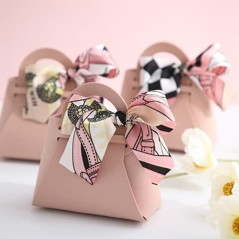 Bonturi Casa BORSETTA Bomboniera MINI FOULARD 10x5xH11 Cm Portaconfetti PINK 1 Pz
