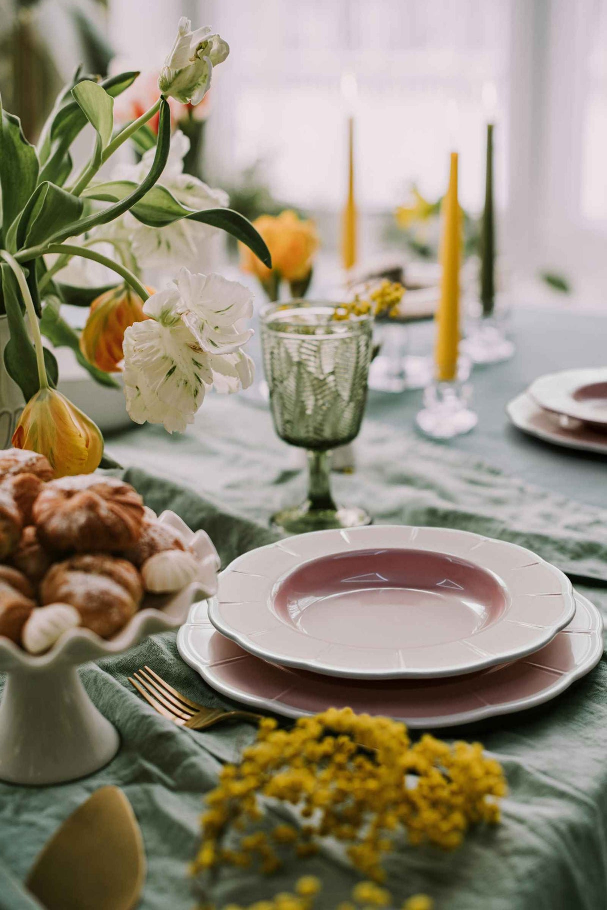 guzzini guzzini piatto piano melamina flora d 28 cm table decor celeste polvere ean 8008392388814