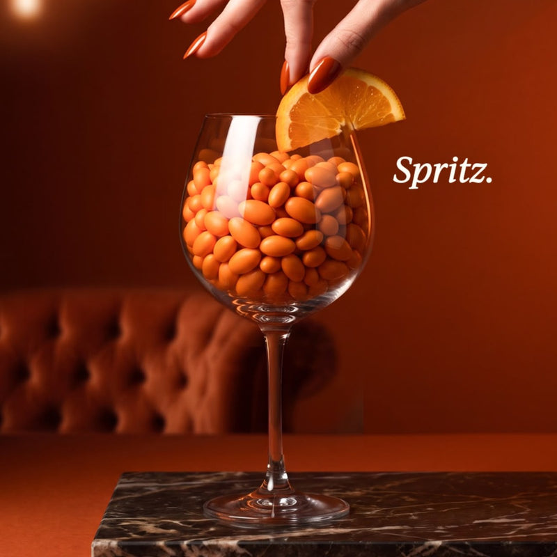 Maxtris Confites Mixology Spritz 500 g – Confites Naranjas de Chocolate Negro con Relleno Licor al Gusto Spritz para Fiestas y Eventos