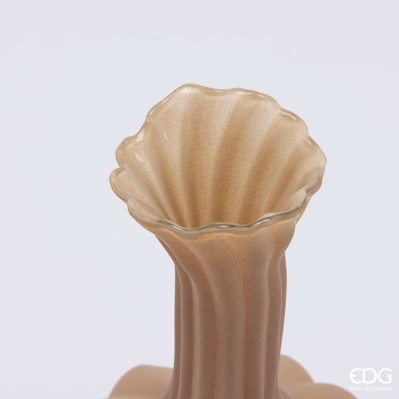 edg enzo de gasperi edg enzo de gasperi vaso flow sinuoso h 31 cm d 17 cm waterproof vetro marrone chiaro ean 8059824596888