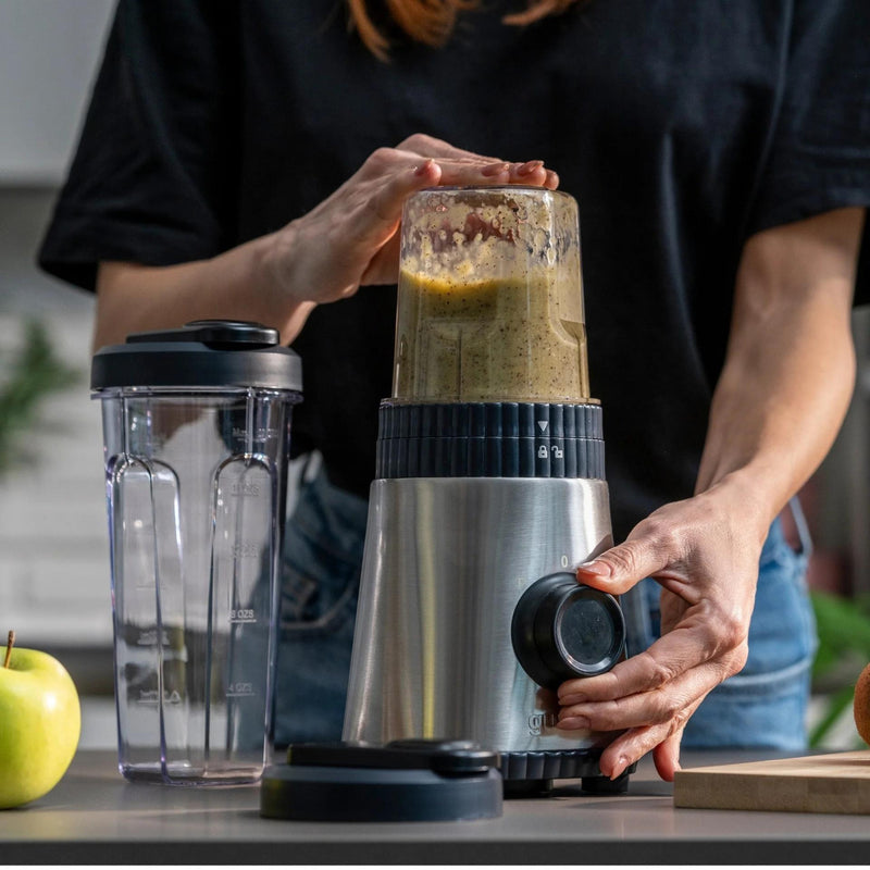 guzzini guzzini frullatore portatile on the go sous chef antracite blender compatto con bicchiere design moderno ean 8008392424116