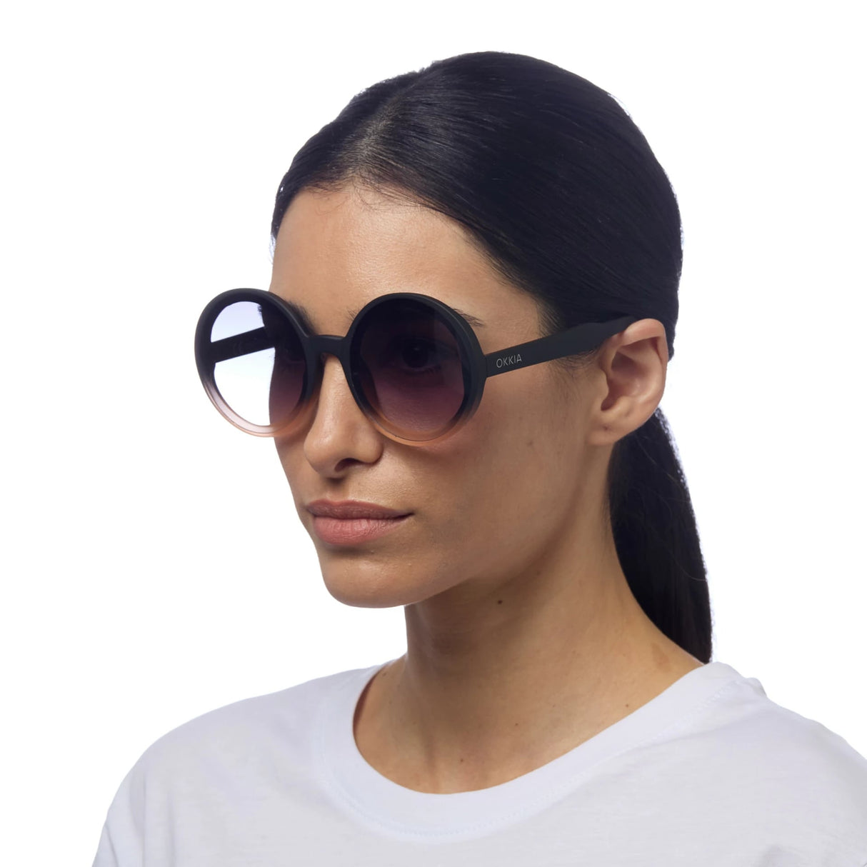 okkia okkia occhiale da sole premontato mod monica round black in pink ean 8055773196445